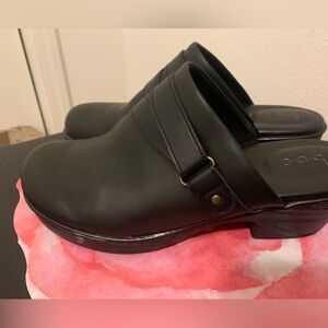 boc Black Leather Loafers